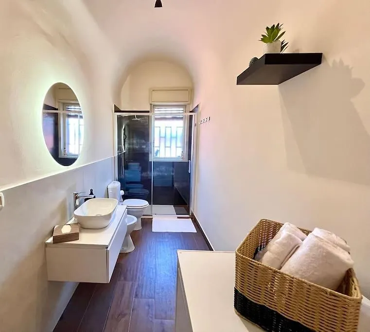 Casa Vacanze I Mori - Elegante,Centrale,Spaziosa Catania 0*,