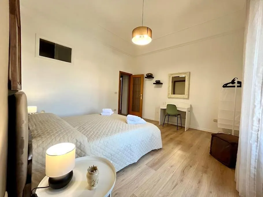 Casa Vacanze I Mori - Elegante,Centrale,Spaziosa Catania Apartment